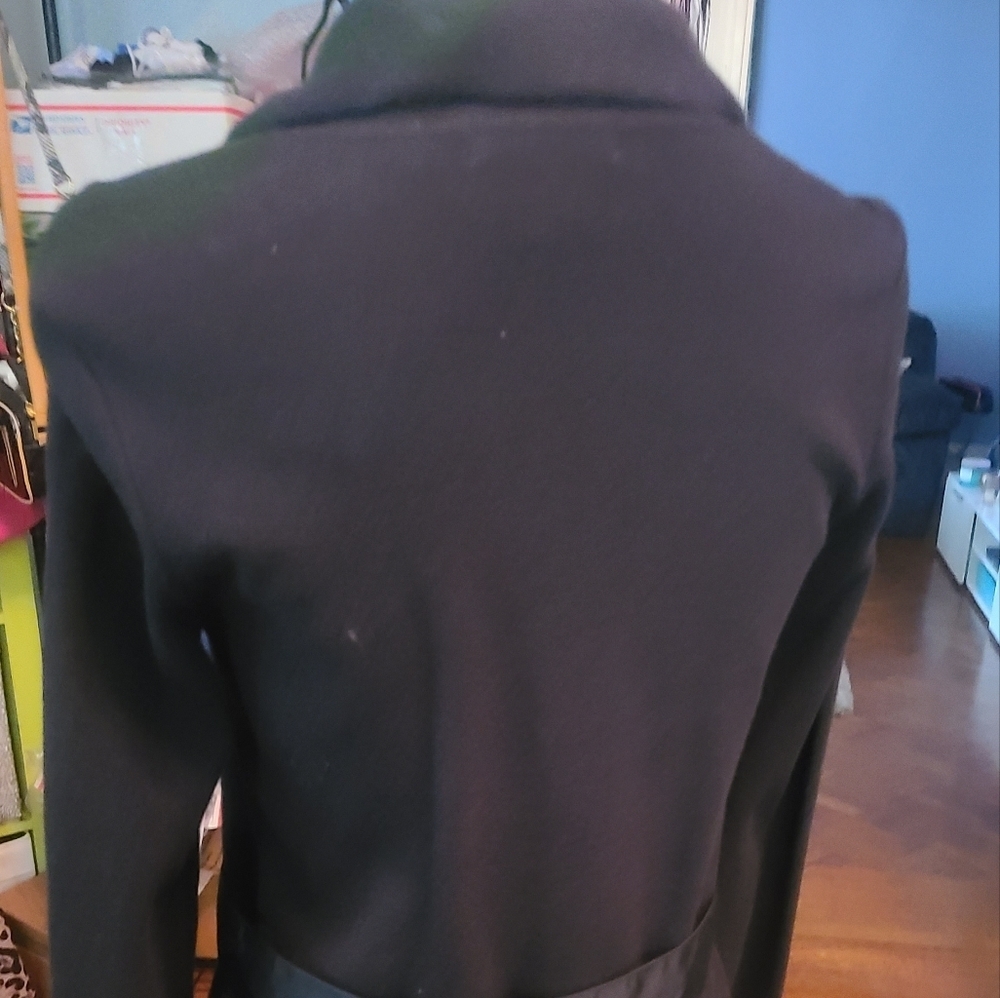 HPπ₯π₯Gorgeous Chelsea & Theodore Belted Waist Jacket small never worn - Picture 5 of 9